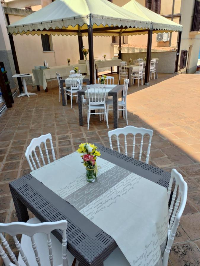 La Locanda Del Convento トロペーア エクステリア 写真