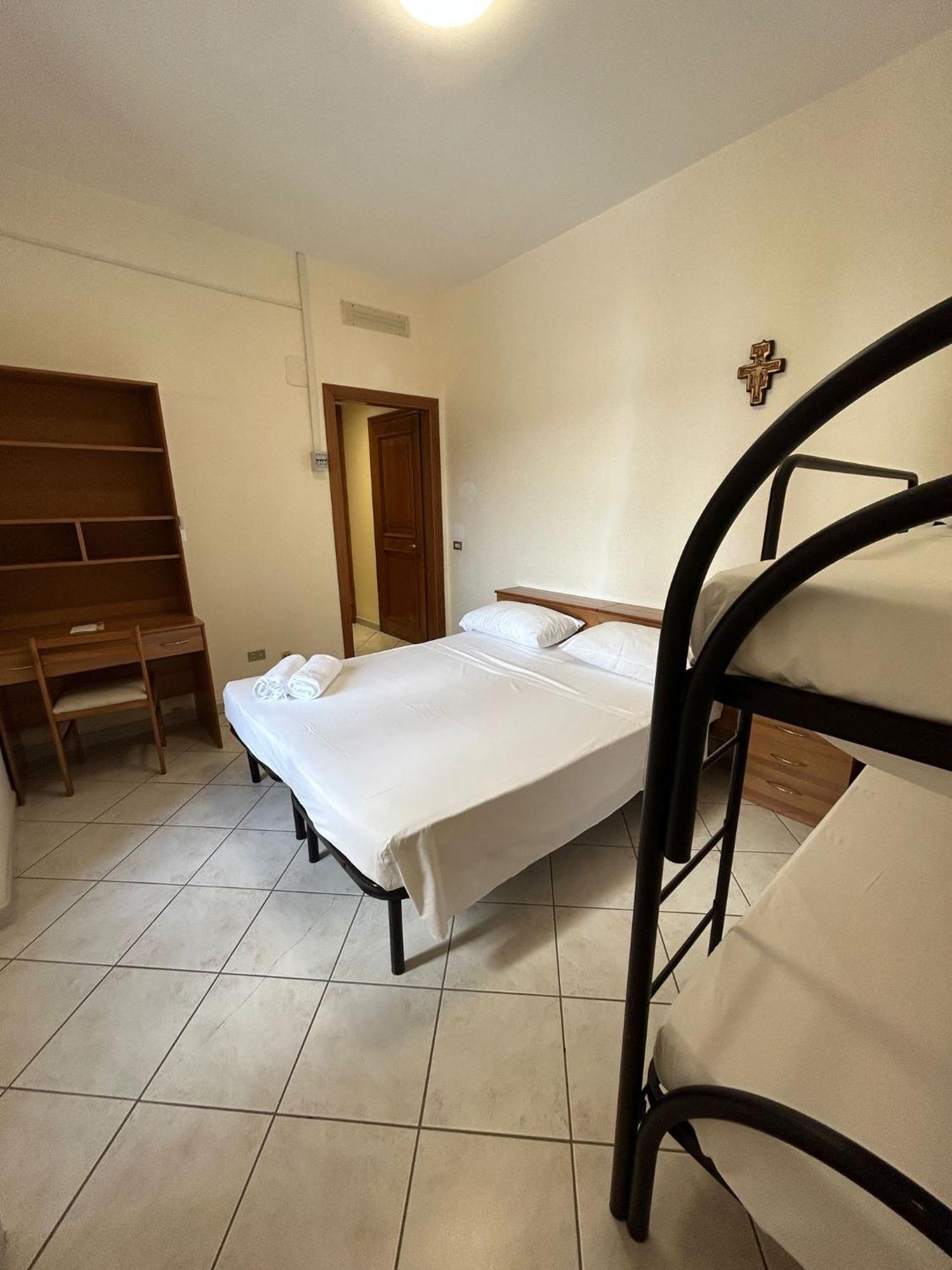 La Locanda Del Convento トロペーア エクステリア 写真