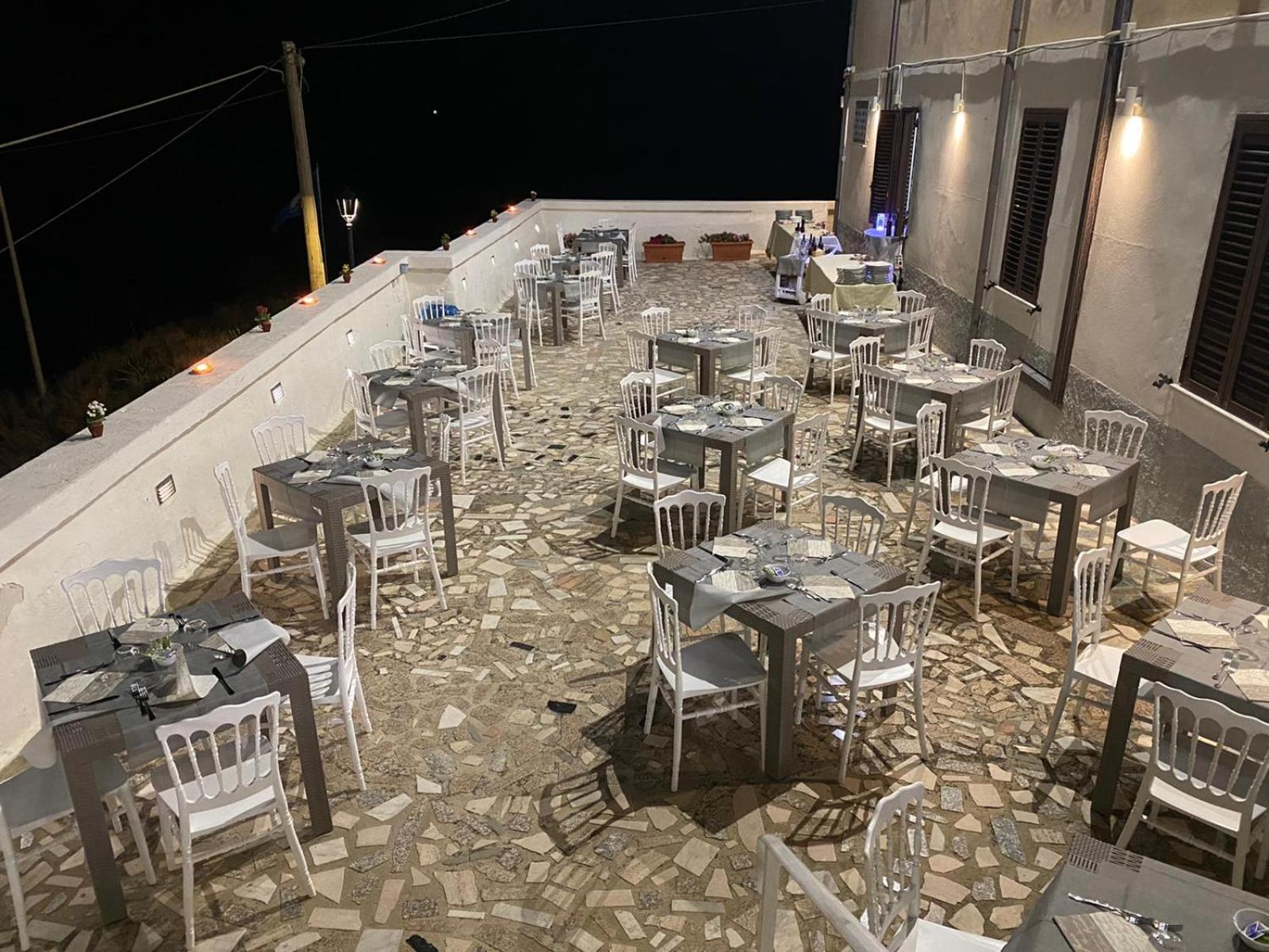 La Locanda Del Convento トロペーア エクステリア 写真